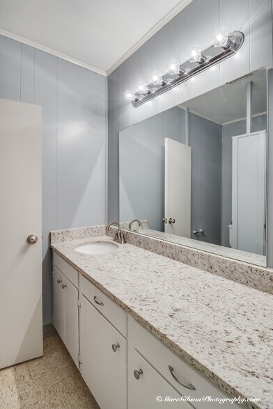 More Photos Of 512-514 Crockett St, Shreveport Storefront For Lease