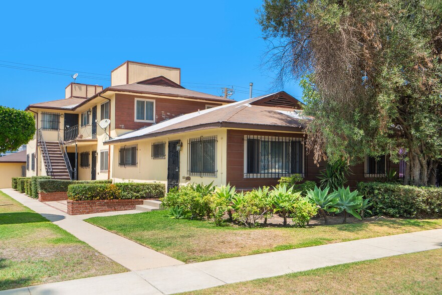 Primary Photo Of 10607 Crenshaw Blvd, Inglewood Apartments For Sale