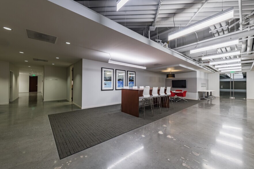 More Photos Of 55 Ivan Allen Blvd NW, Atlanta Office For Lease