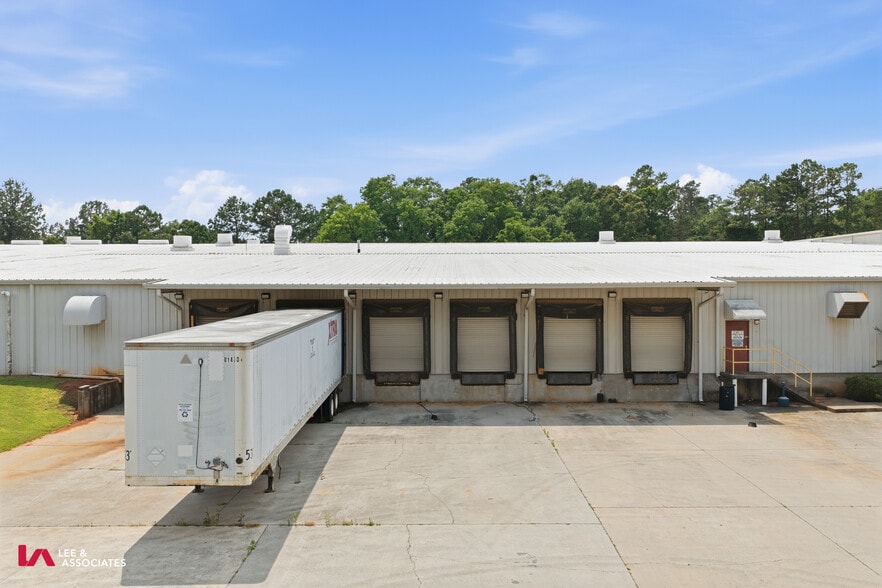 More Photos Of 101 Conyers Industrial Dr, Cartersville Warehouse For Sale
