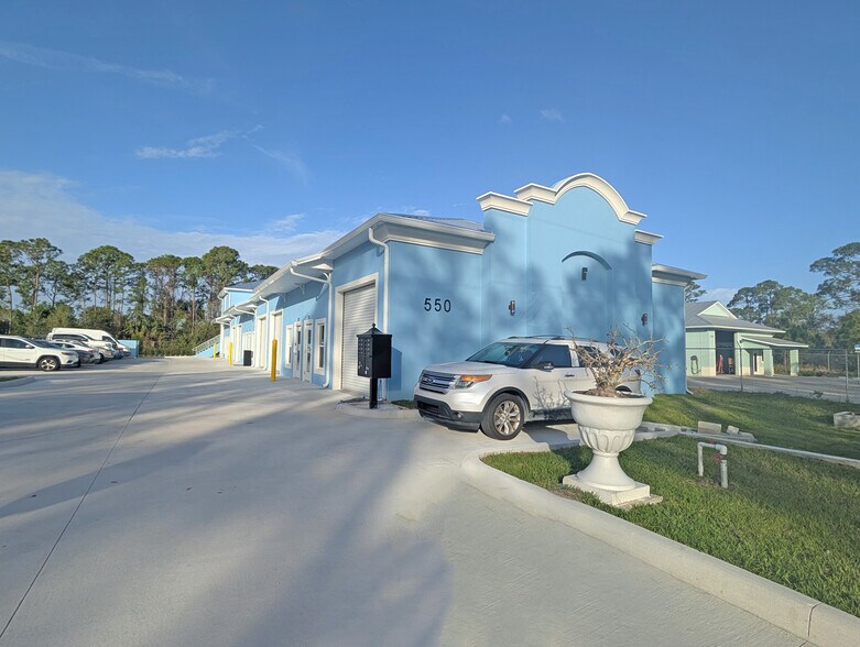 More Photos Of 550 Martin Road, Palm Bay Flex For Lease