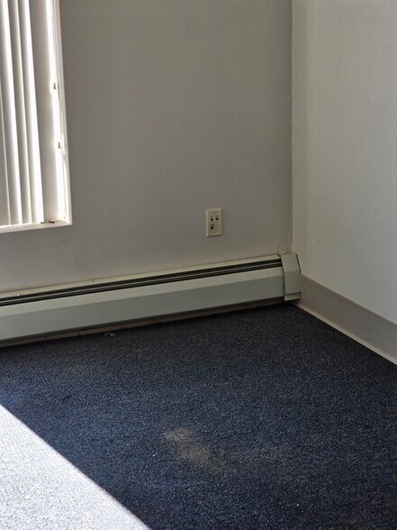 More Photos Of 629 Broadway, Bayonne Medical For Sale