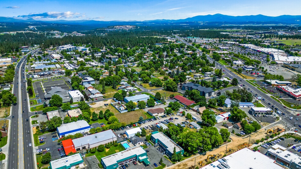 More Photos Of 9629 N Colfax Rd, Spokane Office For Sale