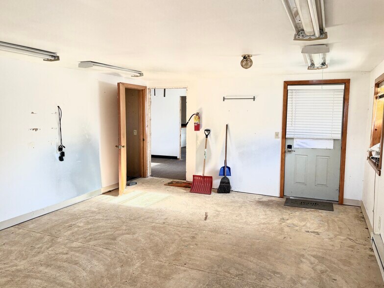 More Photos Of 143 Stony Battery Rd, Landisville Unknown For Lease