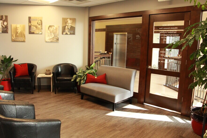 More Photos Of 375 N Main St, Kaysville Office Residential For Sale