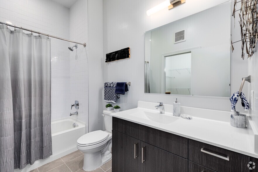 More Photos Of 4650 Van Buren St, Riverdale Park Apartments For Lease