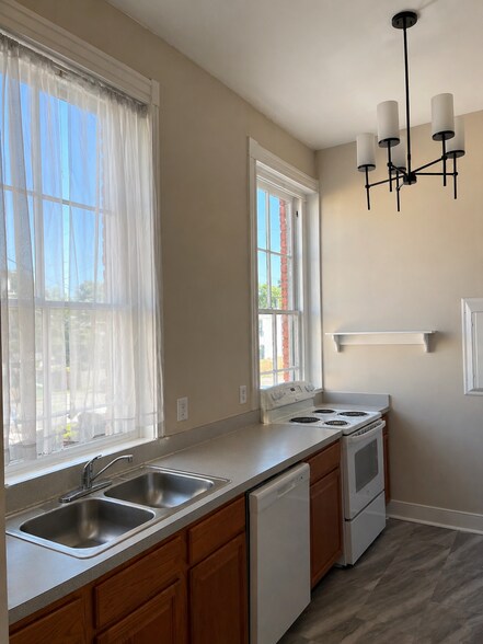 More Photos Of 228 W Broad St, Richmond Apartments For Sale