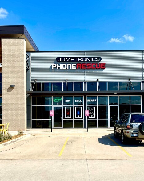 More Photos Of Route 66 Landing, Yukon Unknown For Lease