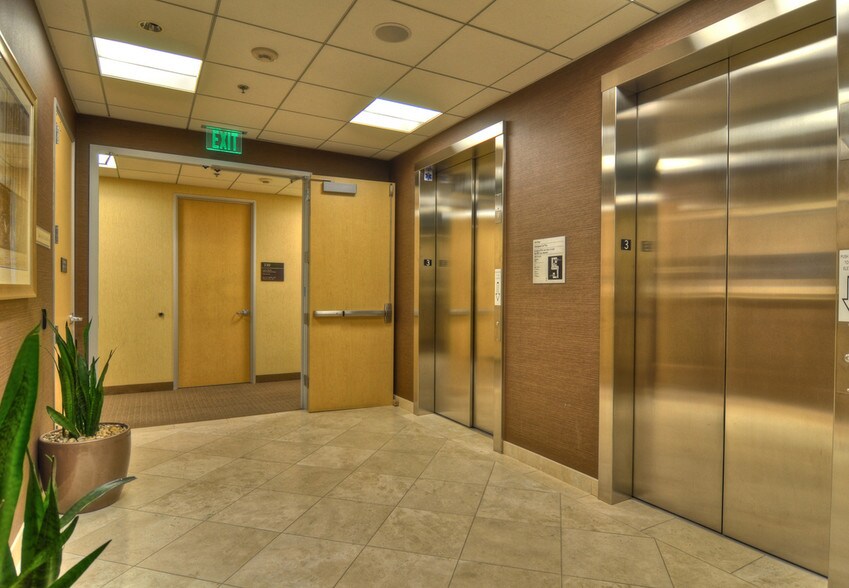 More Photos Of 24331 El Toro Rd, Laguna Woods Medical For Lease