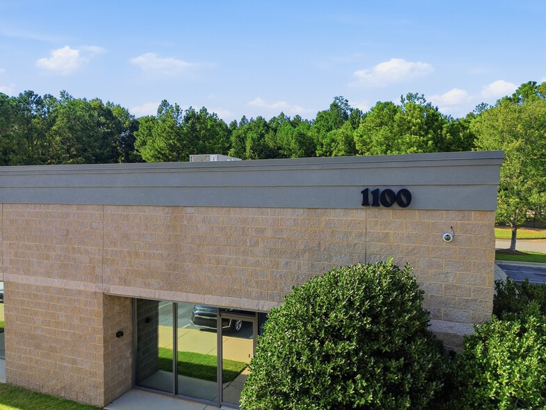 More Photos Of 1100 Old Ellis Rd, Roswell Loft Creative Space For Sale