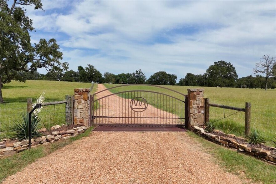 More Photos Of 705 Antioch Rd, Paige Land For Sale