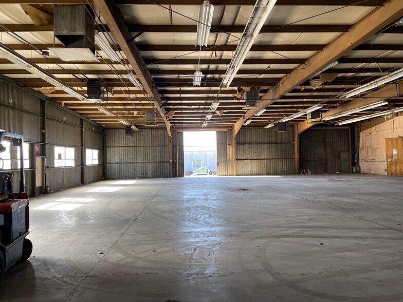 More Photos Of 1500 Crafton Ave, Mentone Warehouse For Sale
