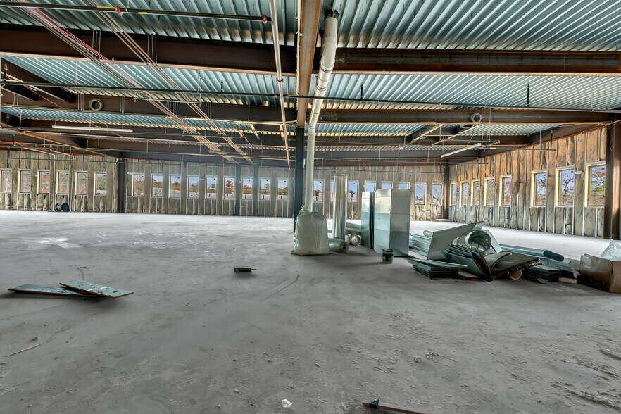 More Photos Of 705 Brewers Bridge Rd, Jackson Office For Lease