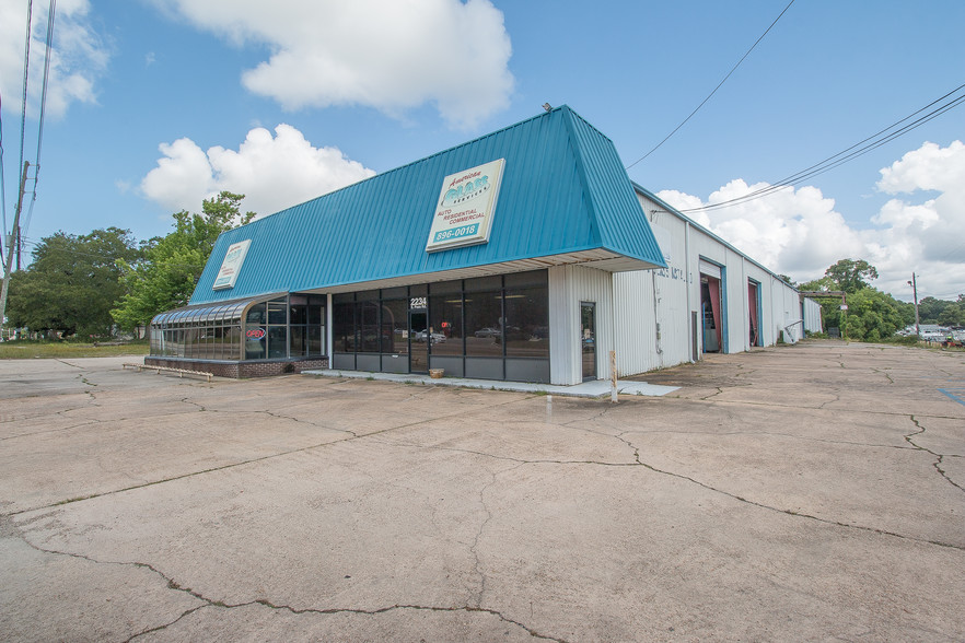 Primary Photo Of 2234 E Pass Rd, Gulfport Warehouse For Sale