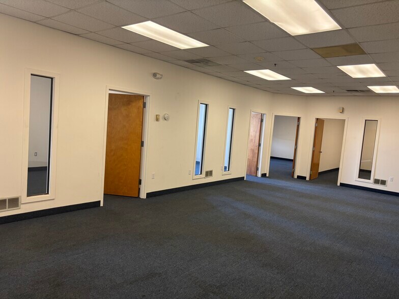 More Photos Of 33 Plan Way, Warwick Warehouse For Lease