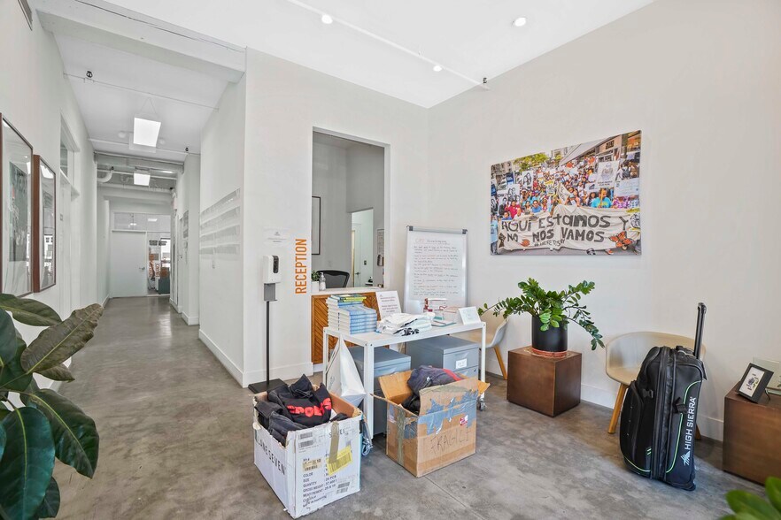 More Photos Of 449-465 Troutman St, Brooklyn Apartments For Lease