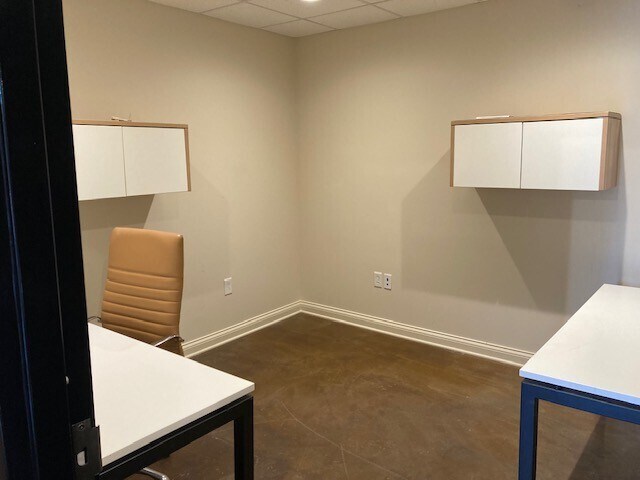 More Photos Of 345 Frazier Ave, Chattanooga Storefront Retail Office For Lease