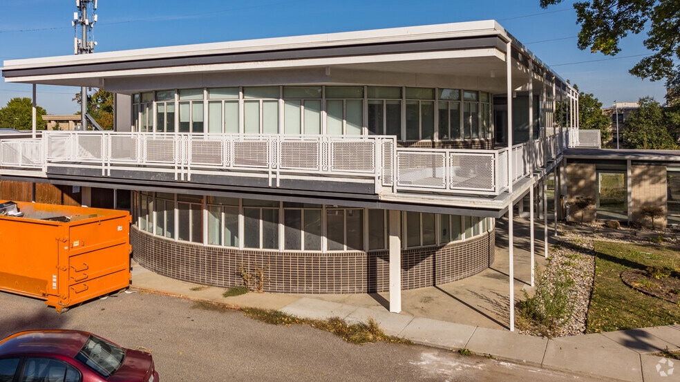 More Photos Of 5220 Troost Ave, Kansas City Apartments For Sale