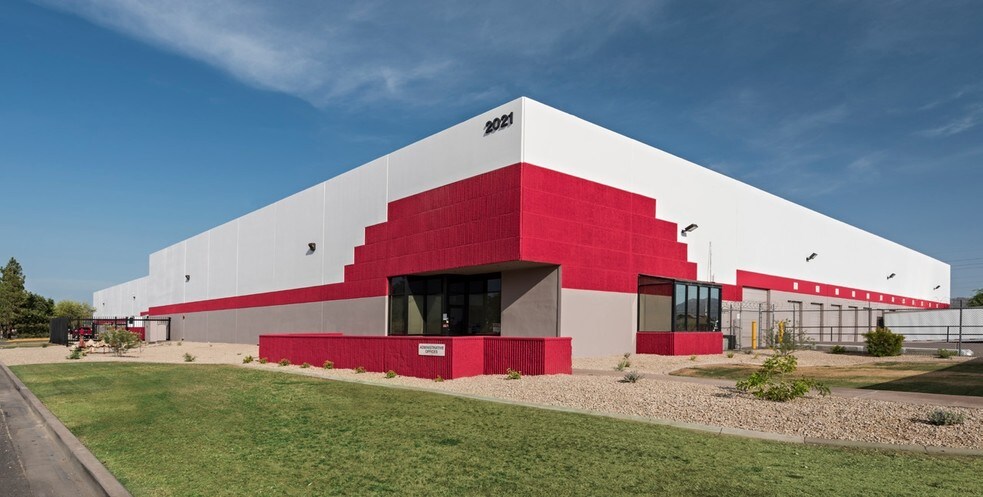Primary Photo Of 2021 E Jones Ave, Phoenix Distribution For Lease