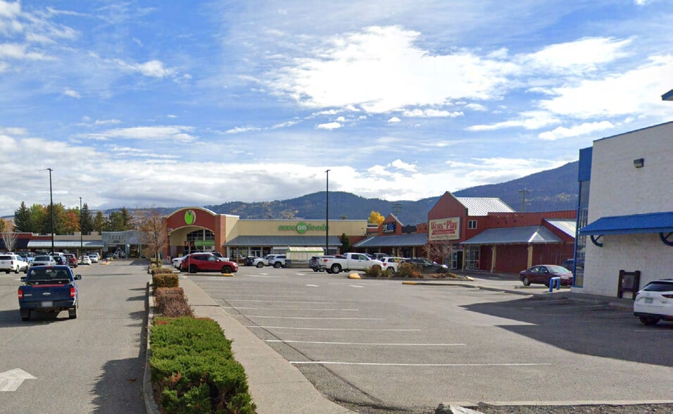More Photos Of 1700 Garcia St, Merritt General Retail For Lease