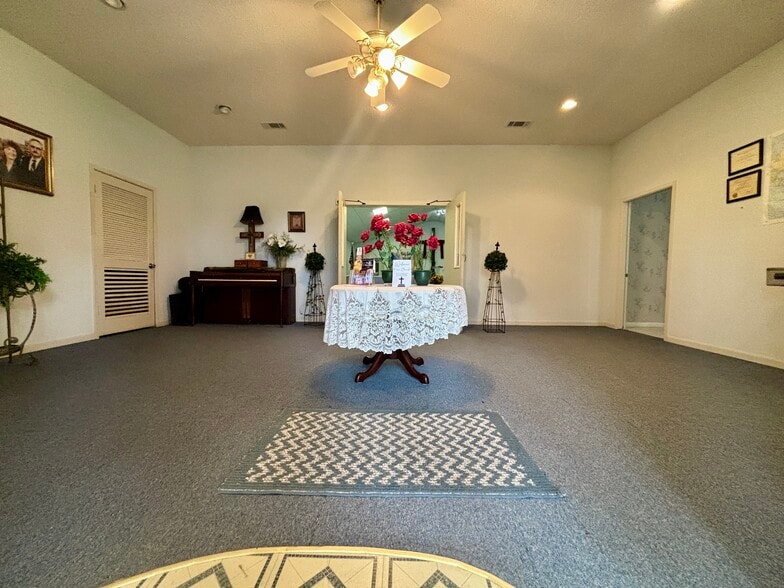 More Photos Of 5097 FM 1374 Rd, Huntsville Specialty For Sale