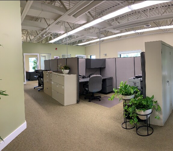 More Photos Of 9 Veronica Ave, Somerset Distribution For Lease