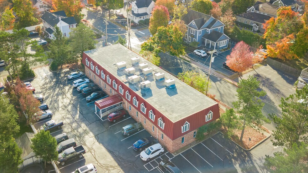 More Photos Of 385 Clinton Ave, Wyckoff Medical For Sale