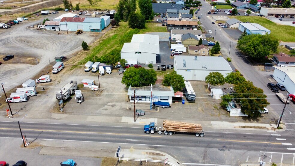Primary Photo Of 301 W Main St, Molalla Land For Sale