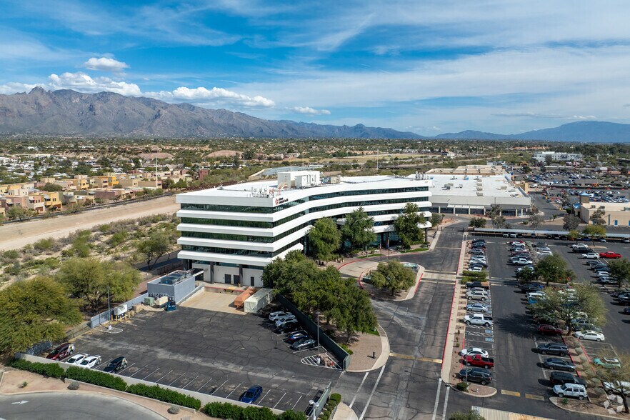 More Photos Of 333 E Wetmore Rd, Tucson Office For Lease