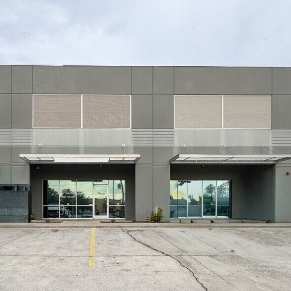 Primary Photo Of 1701 Jacaman Rd, Laredo Storefront Retail Office For Lease