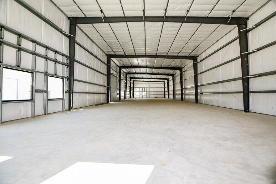 More Photos Of 5713 13th St, Katy Unknown For Lease