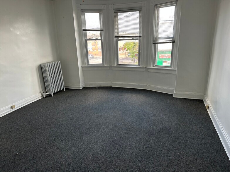 More Photos Of 4601-4603 Eastern Ave, Baltimore Office For Lease