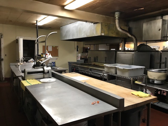 More Photos Of 2288 Country Club Rd, Woodburn Restaurant For Sale