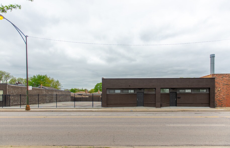 More Photos Of 5710-5712 S Central Ave, Chicago Warehouse For Sale