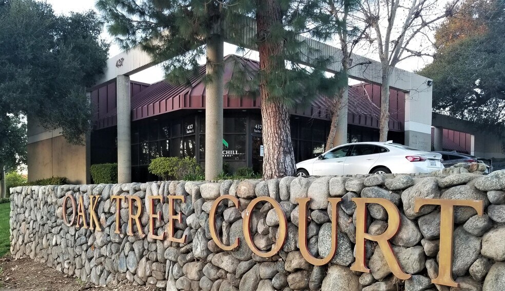 Primary Photo Of 421-437 N Cataract Ave, San Dimas Flex For Lease