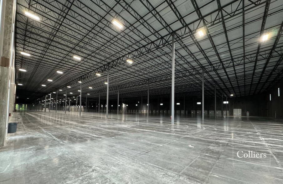 More Photos Of 33.922376, -80.952655, Columbia Distribution For Lease