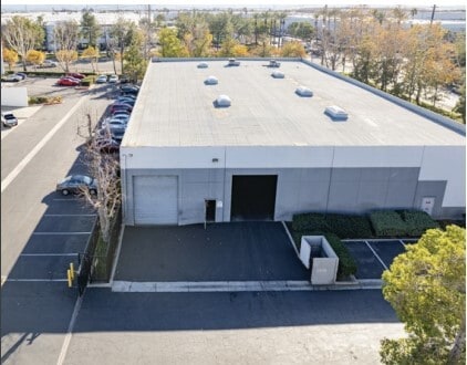 More Photos Of 12220 4th St, Rancho Cucamonga Warehouse For Lease