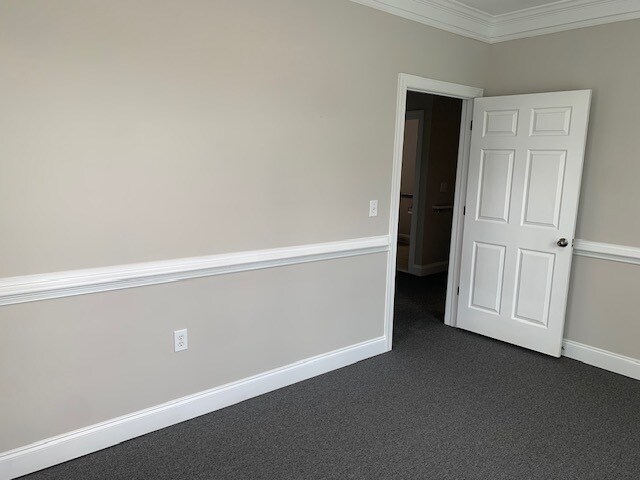 More Photos Of 3950 Cobb Pky NW, Acworth Medical For Sale