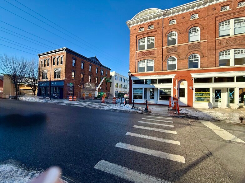 More Photos Of 41 South St, Glens Falls Storefront Retail Residential For Lease