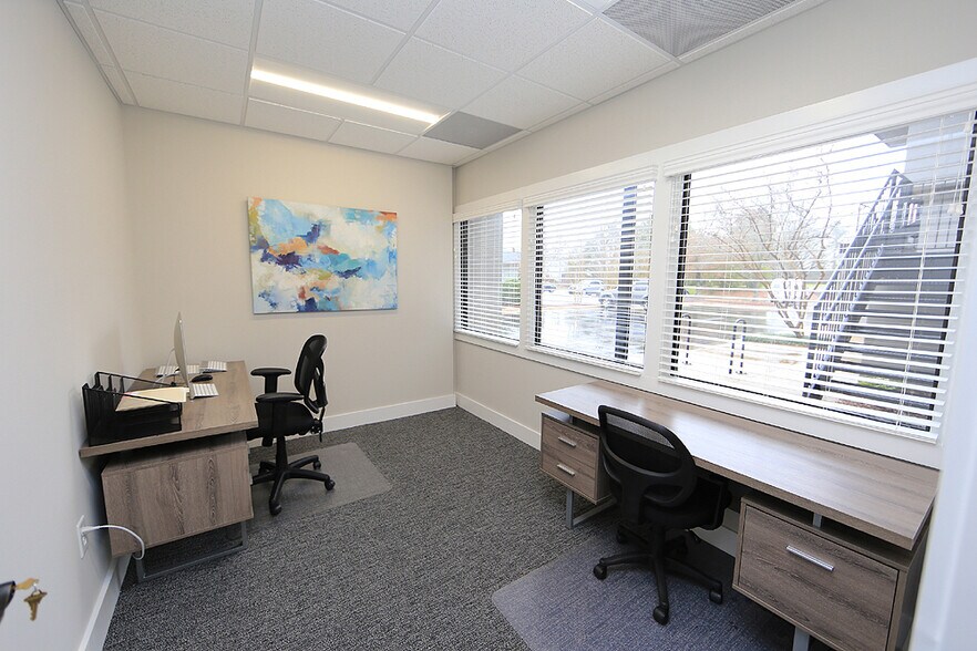 More Photos Of 1906 E Highway 54, Durham Unknown For Lease