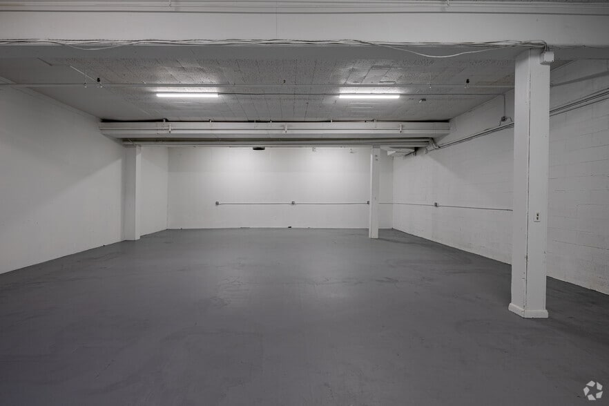 More Photos Of 350 Route 46, Rockaway Storefront For Lease