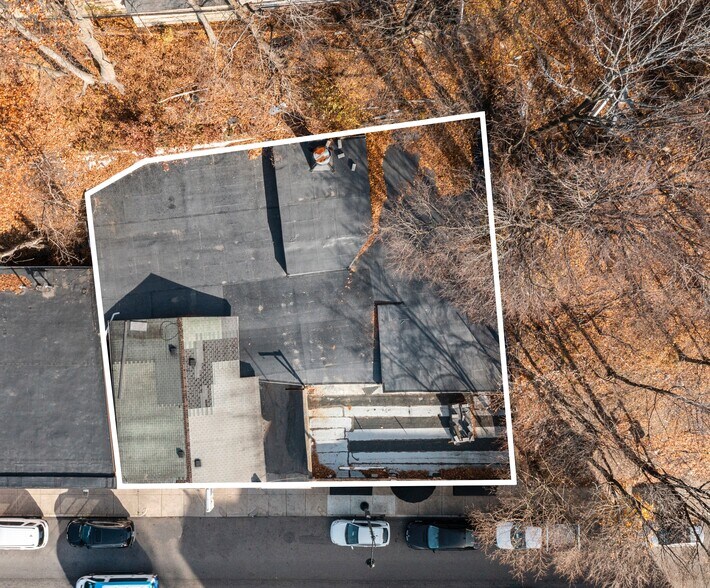 More Photos Of 210 Washington St, Boston Auto Repair For Sale