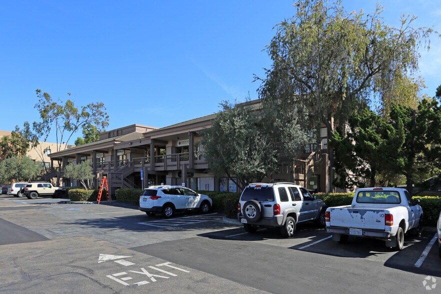 More Photos Of 7183-7189 Navajo Rd, San Diego Office For Lease