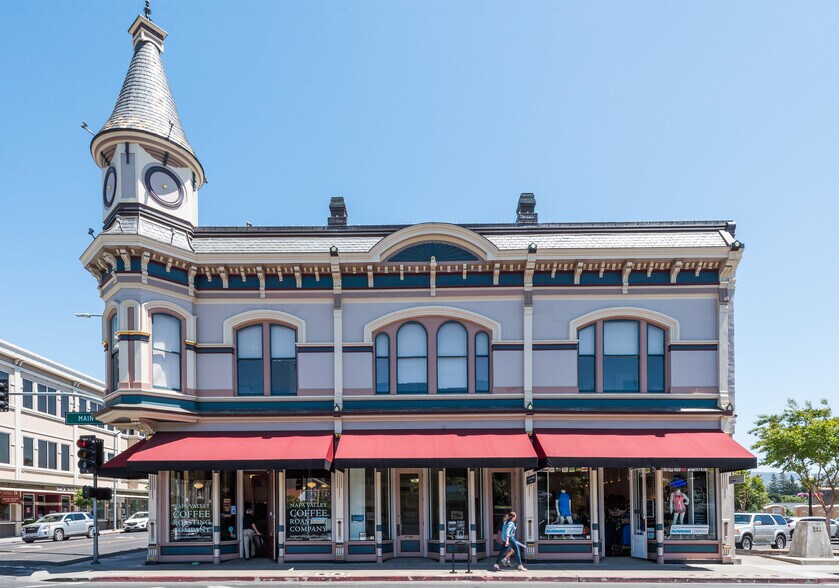 More Photos Of 942-948 Main St, Napa Storefront Retail Office For Lease