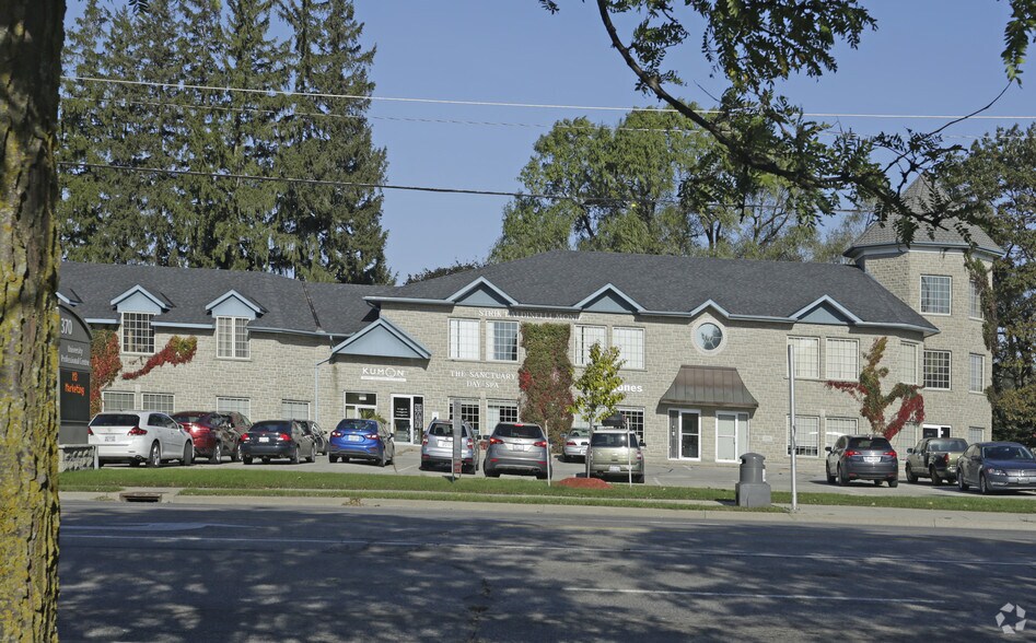 More Photos Of 370 University Ave E, Waterloo Office For Lease