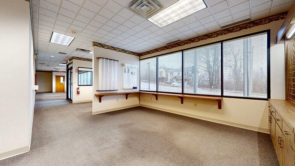 More Photos Of 2228-2230 Sunset Blvd, Steubenville Office For Lease