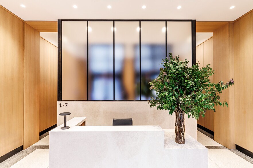 More Photos Of 594 Broadway, New York Loft Creative Space For Lease