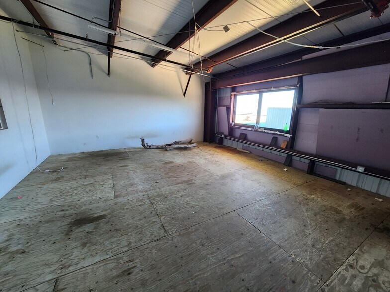 More Photos Of 48 Ulupono St, Lahaina Light Manufacturing For Lease