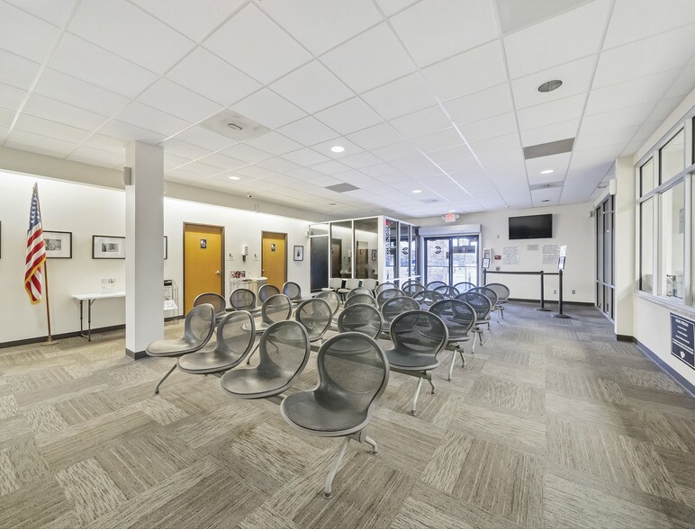 Primary Photo Of 8610 Martin Luther King Jr Blvd, Houston Medical For Sale