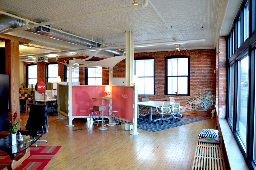More Photos Of 830 N Summit St, Toledo Office For Lease